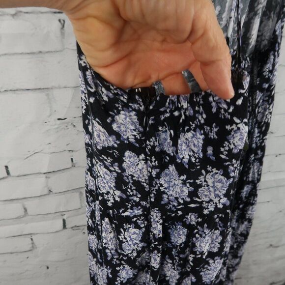 FOREVER 21 PLUS BLACK FLORAL SUMMER MID DRESS WITH LACE HEM DETAIL SIZE 1X - Picture 6 of 9